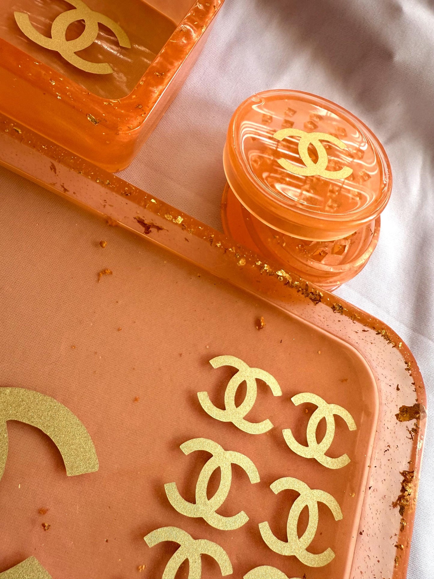 Come "CC" Me - Tray Set Peach/Gold