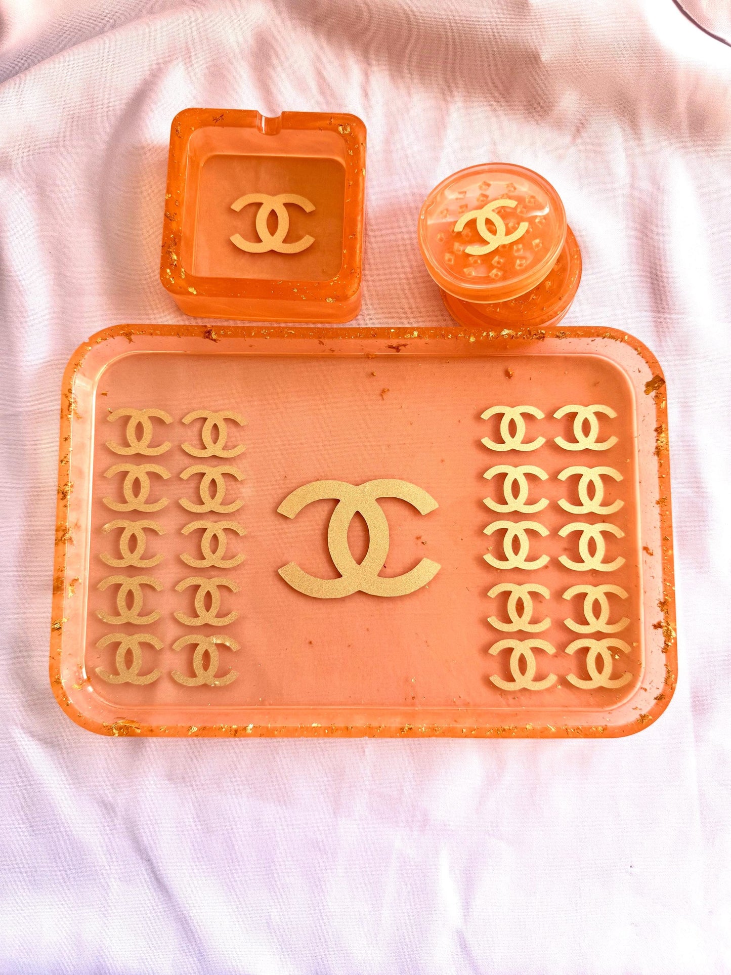 Come "CC" Me - Tray Set Peach/Gold